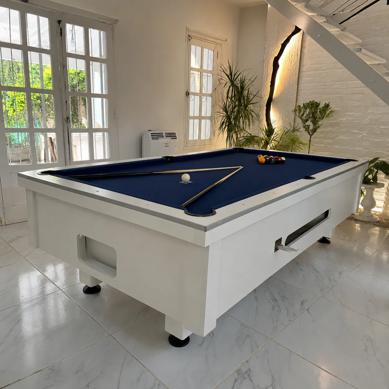 Mesa fichero blanco
